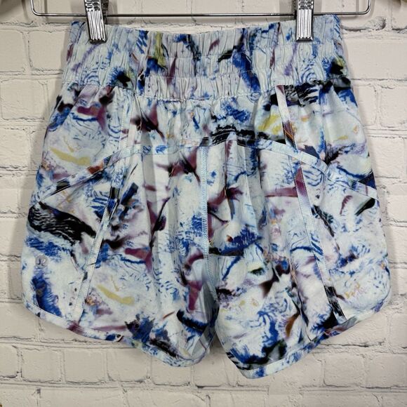 Lululemon Hotty Hot Shorts II Size 4 Athletic Run Abstract Artsy 4' Inseam Y2K - Picture 3 of 15